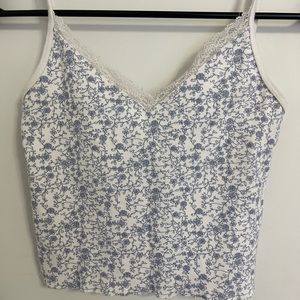 Brandy Melville Crop top tank!